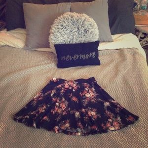 Super Pretty Flower Print Skirt
